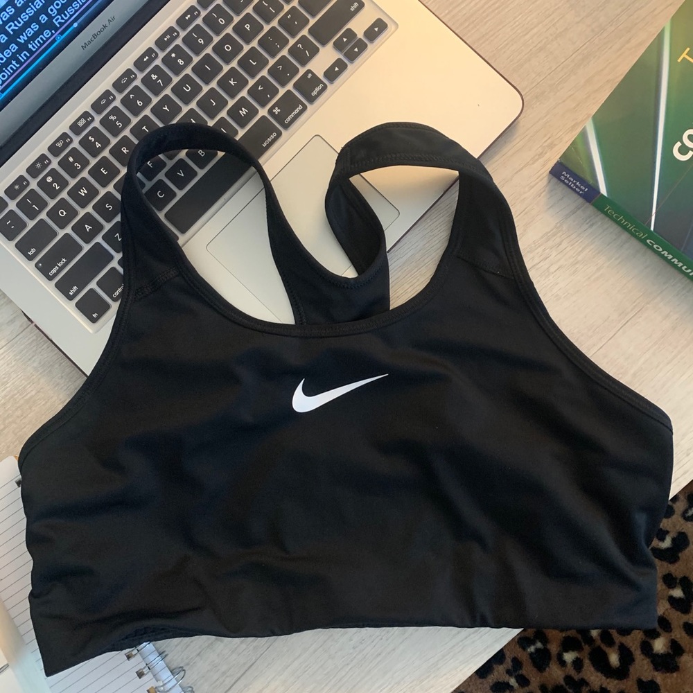 nike sports bra